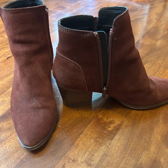 Aldo Lilianne Rust Suede Ankle Chelsea Boot - Size 7 - Picture 4 of 5
